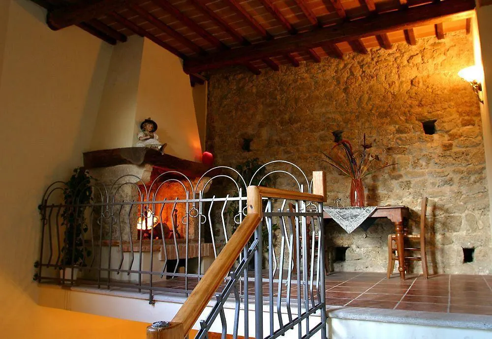 Palazzo Alle Mura Appartamenti Per Vacanze Staggia Senese