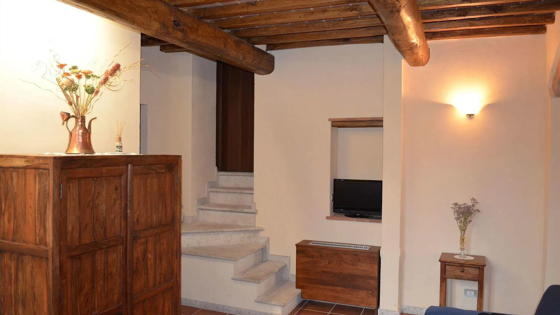 Palazzo Alle Mura Appartamenti Per Vacanze Staggia Senese Apartment