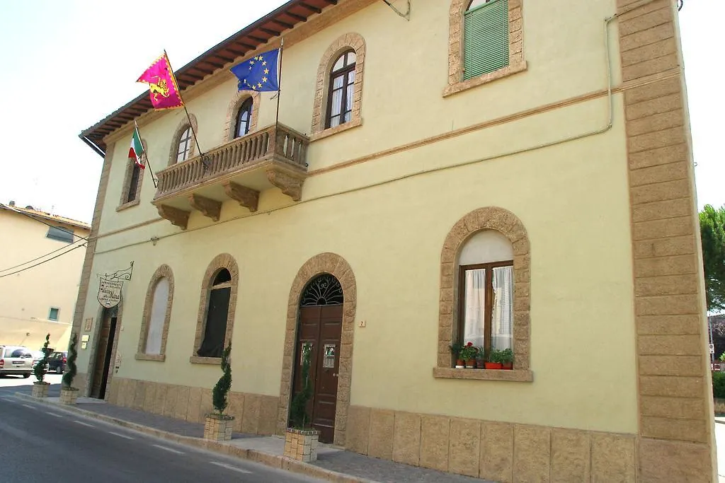 Palazzo Alle Mura Appartamenti Per Vacanze Staggia Senese 0*,  Italy